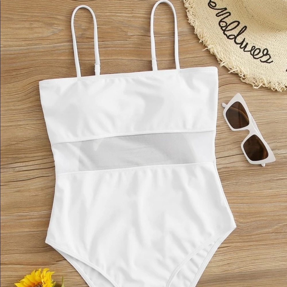 White One-piece Swimsuit